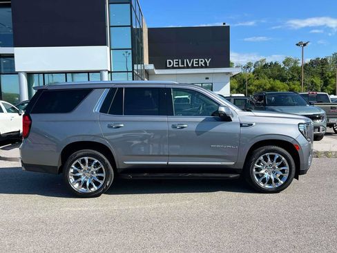 Used 2021 GMC Yukon Denali AWD/4WD image 30
