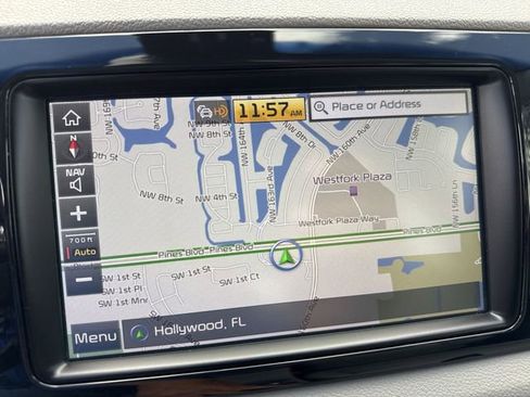 Used 2019 Kia Niro Touring image 18