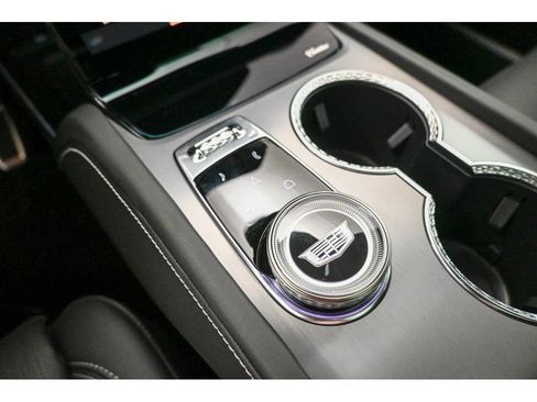 New 2026 Cadillac Vistiq Luxury image 29