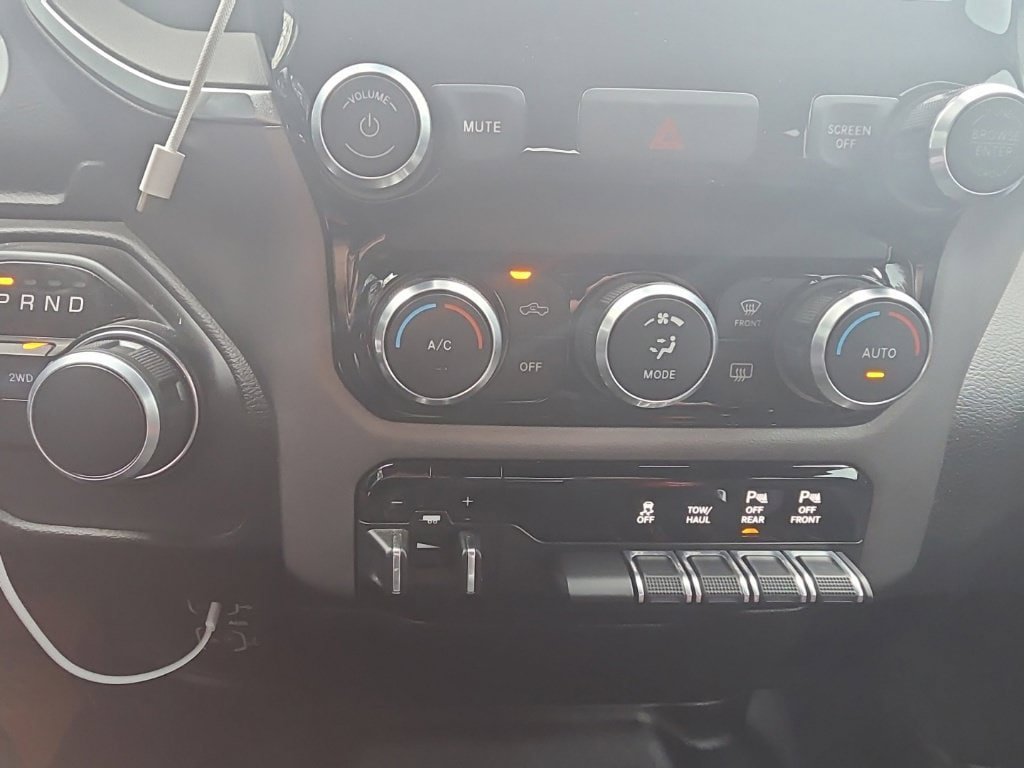 Used 2019 RAM 2500 Big Horn AWD/4WD image 18