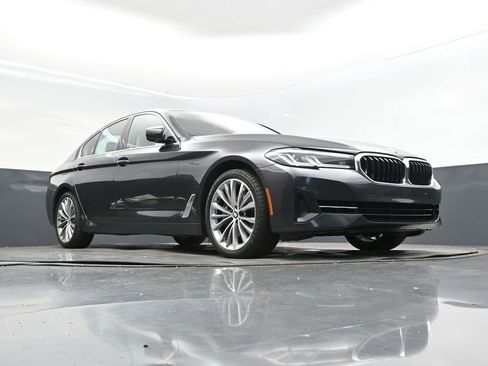 Used 2022 BMW 540i w/ Premium Package image 45