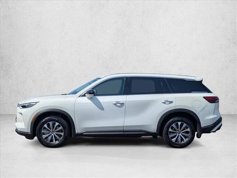 Certified 2025 INFINITI QX60 Pure w/ Cargo Package FWD image 9