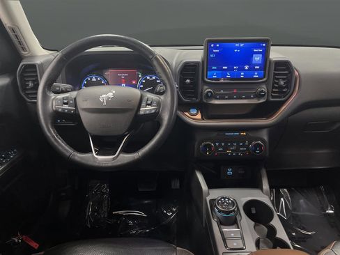 Used 2022 Ford Bronco Sport Outer Banks image 5