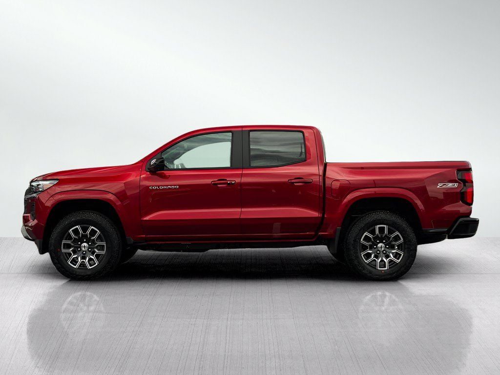 New 2026 Chevrolet Colorado Z71 w/ Technology Package AWD/4WD image 4