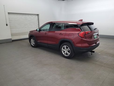 Used 2018 GMC Terrain SLE AWD/4WD image 3