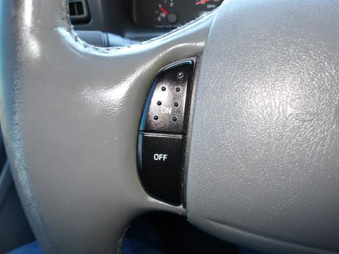 Used 2004 Ford F250 Lariat AWD/4WD image 15