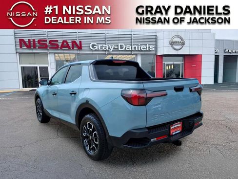 Used 2023 Hyundai Santa Cruz SEL AWD/4WD image 5