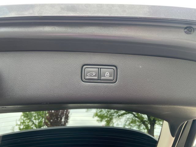 Used 2021 Genesis GV80 2.5T w/ Prestige Package 04 AWD/4WD image 19