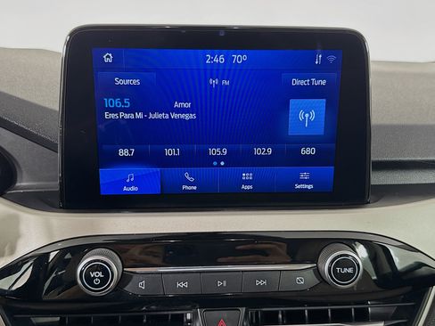 Used 2021 Ford Escape SEL image 17