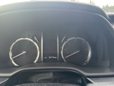 Used 2023 Toyota 4Runner Limited image 12