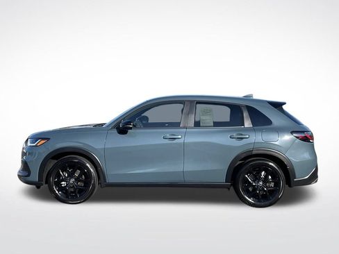 Certified 2025 Honda HR-V Sport image 2