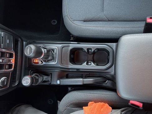 New 2026 Jeep Gladiator Sport image 32