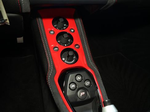 Used 2020 Lotus Evora image 18