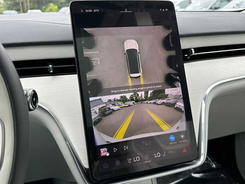 New 2025 Volvo EX90 Plus image 35