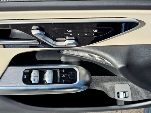 New 2026 Mercedes-Benz E 350 4MATIC Sedan image 21