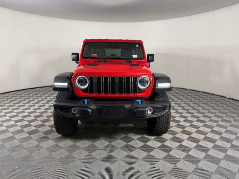 Used 2025 Jeep Wrangler Unlimited Rubicon 4xe AWD/4WD image 5