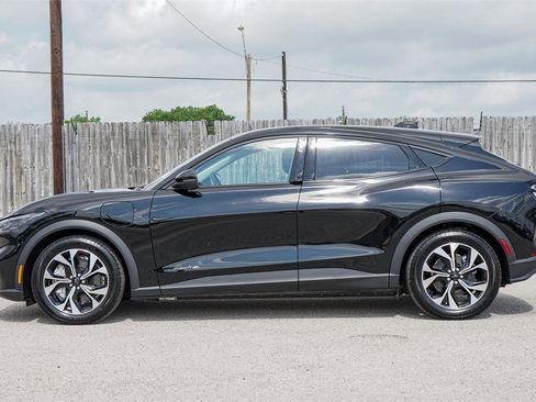Certified 2025 Ford Mustang Mach-E Select AWD/4WD image 7