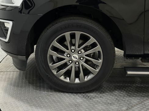 Used 2021 Ford Expedition Max Limited AWD/4WD image 37