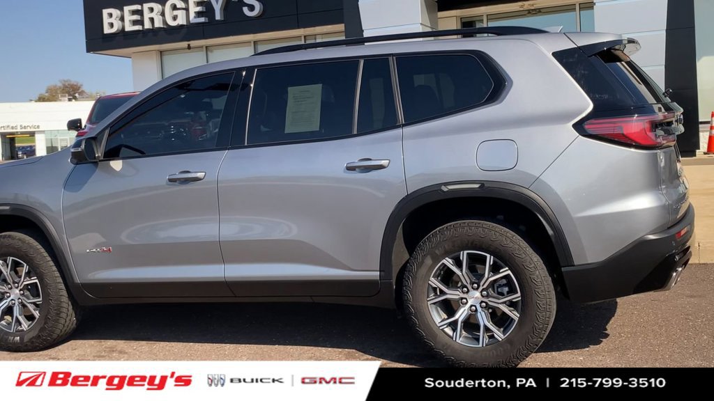 Certified 2024 GMC Acadia AT4 w/ Luxury Package AWD/4WD image 8