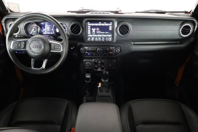 Used 2023 Jeep Wrangler Unlimited Sahara AWD/4WD image 13
