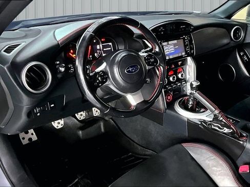 Used 2017 Subaru BRZ Limited w/ Popular Package #3 RWD image 7