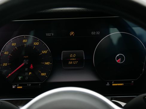 Used 2020 Mercedes-Benz E 350 Sedan image 16