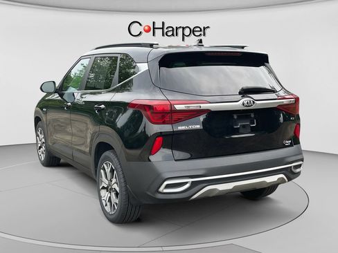 Used 2021 Kia Seltos EX AWD/4WD image 5