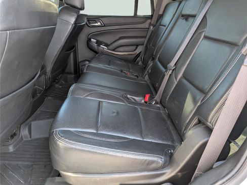 Used 2019 Chevrolet Tahoe LS w/ Enhanced Driver Alert Package RWD image 28