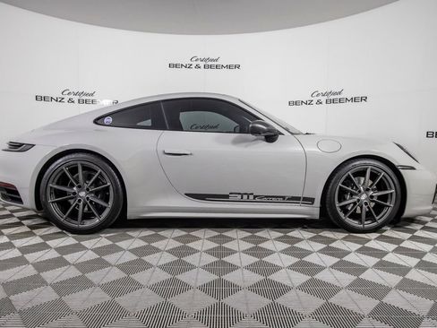 Used 2024 Porsche 911 Carrera T RWD image 3