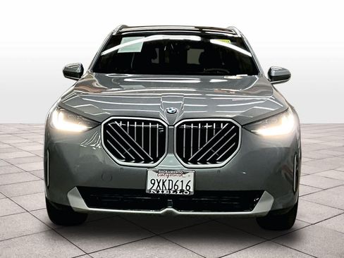 Used 2026 BMW X3 xDrive30i w/ Premium Package AWD/4WD image 3