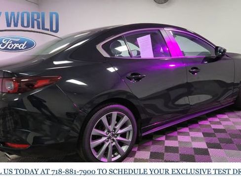 Used 2025 MAZDA MAZDA3 s image 7