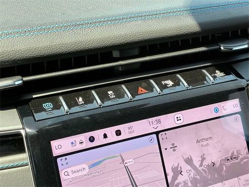 Used 2023 Jeep Grand Cherokee Trailhawk image 30