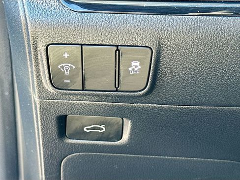 Certified 2025 Kia K5 GT-Line image 10