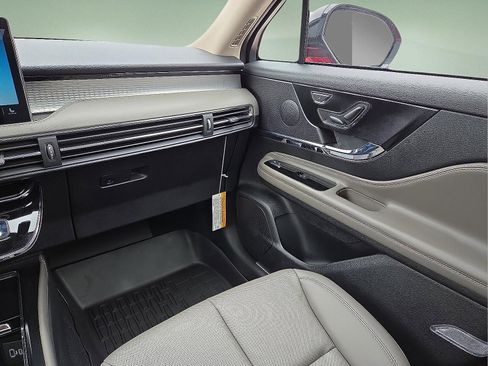 New 2026 Lincoln Corsair Premiere AWD/4WD image 12