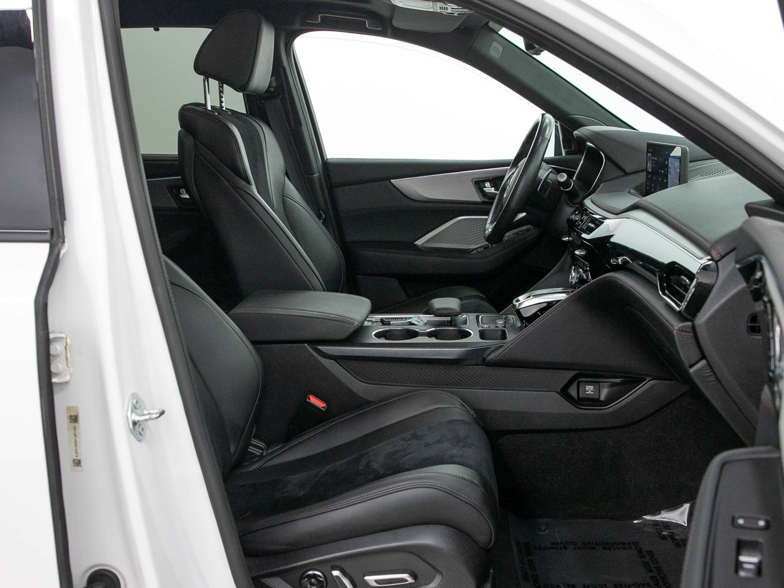 Used 2023 Acura MDX A-Spec AWD/4WD image 11
