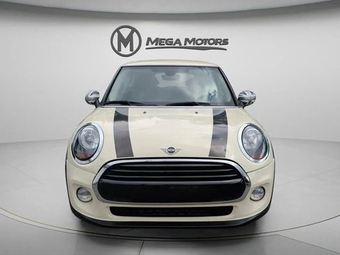 Used 2019 MINI Cooper 2-Door Hardtop image 12