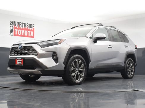Used 2023 Toyota RAV4 Limited AWD/4WD image 40