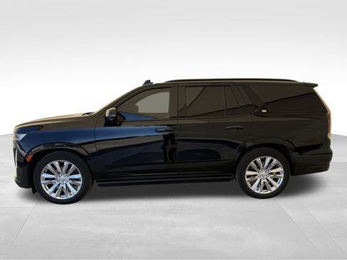 Used 2024 Cadillac Escalade Sport Platinum w/ LPO, ONYX Package AWD/4WD image 9