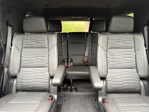 Used 2024 Cadillac Escalade V w/ LPO, ONYX Package AWD/4WD image 21