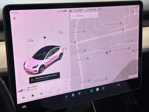 Used 2020 Tesla Model 3 Standard Range Plus image 15