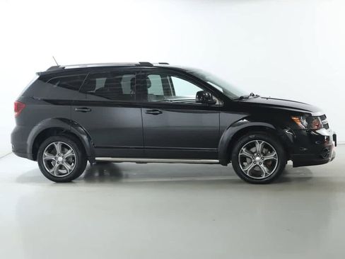 Used 2017 Dodge Journey Crossroad w/ Popular Equipment Group image 11