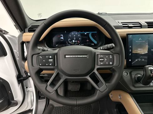 New 2026 Land Rover Defender 110 X-Dynamic SE image 15
