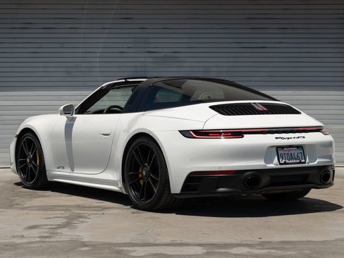 Certified 2023 Porsche 911 Targa 4 GTS AWD/4WD image 3