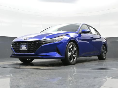 Used 2023 Hyundai Elantra SEL w/ Convenience Package image 25