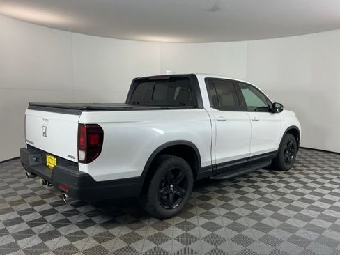 Used 2023 Honda Ridgeline Black Edition image 4