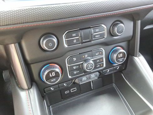 Used 2024 Chevrolet Tahoe RST w/ Luxury Package AWD/4WD image 34