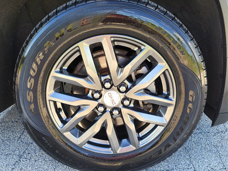 Used 2018 GMC Acadia SLT AWD/4WD image 31