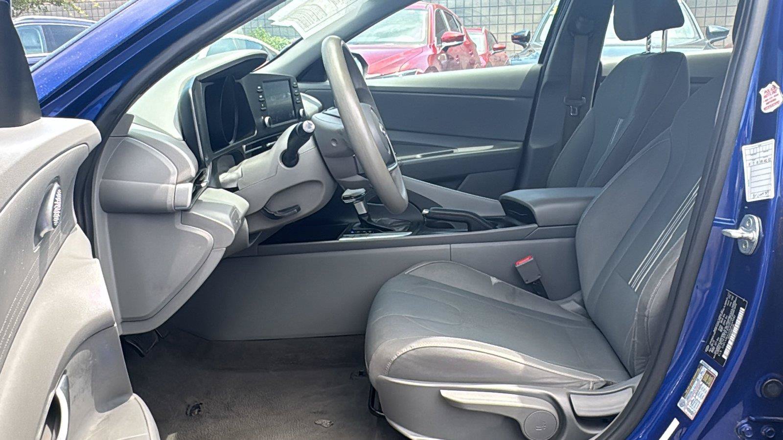 Used 2021 Hyundai Elantra SEL FWD image 21