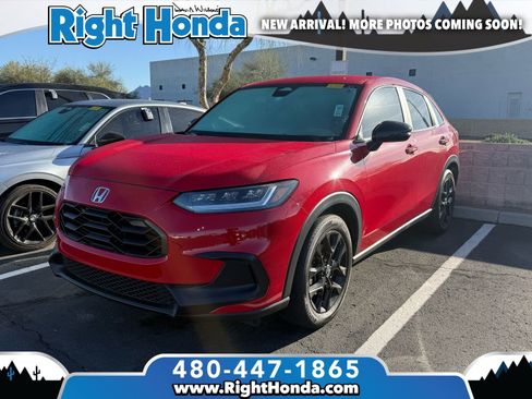 Certified 2025 Honda HR-V Sport image 1