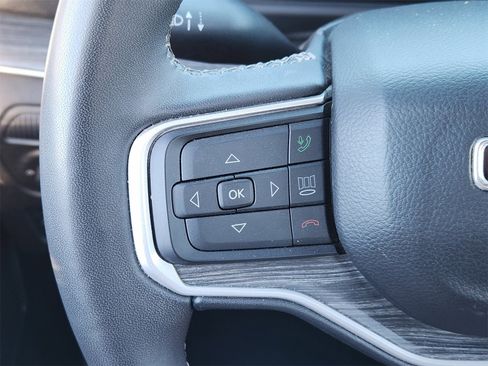 Used 2023 Jeep Wagoneer L Series II image 30